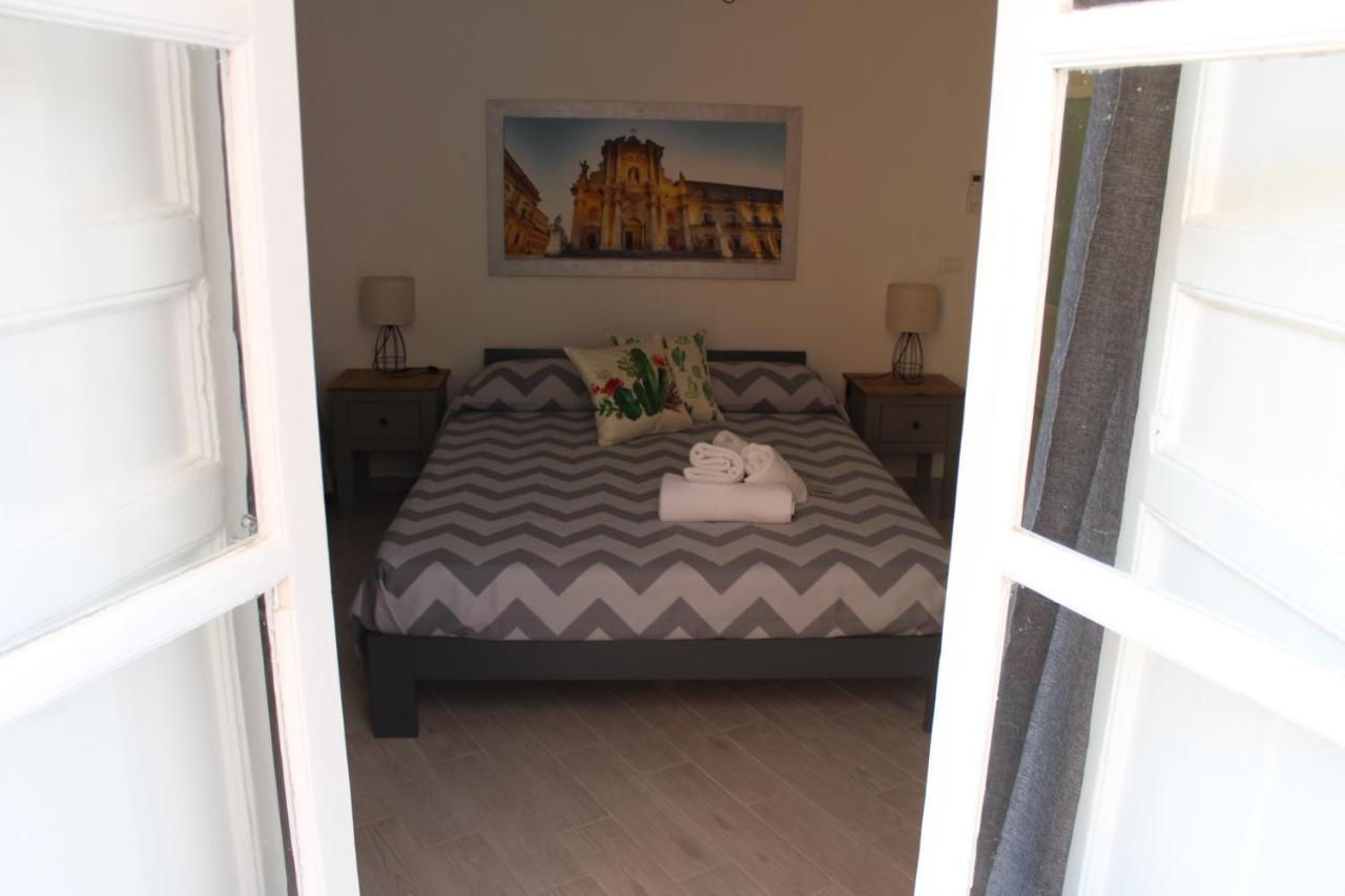 Ortyx Mini Suite Syracuse Exterior foto